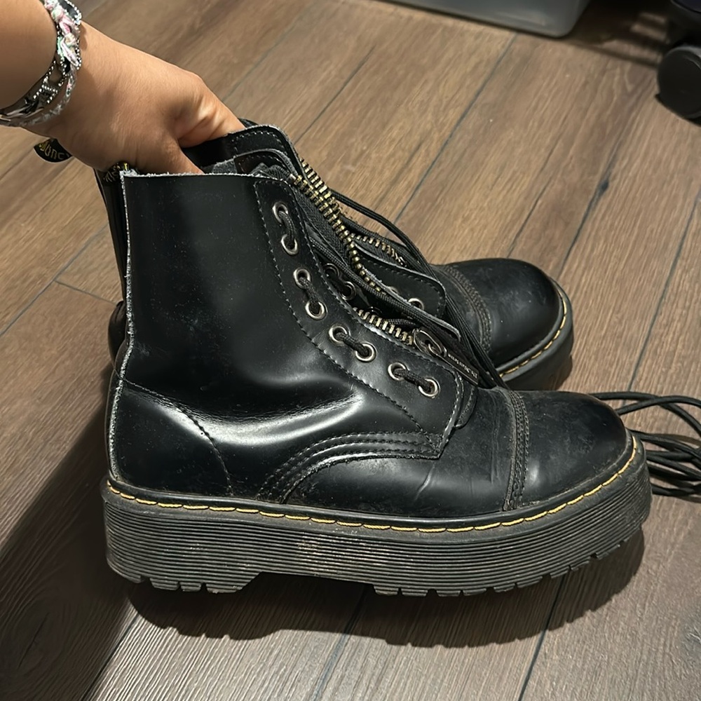 Doc Marten ZipUp Sinclair Boot